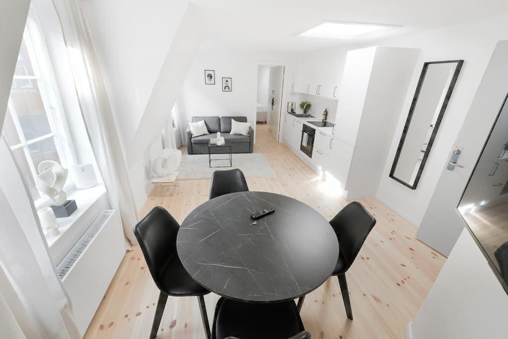 Charmerende Lejlighed Ved Nyhavn 3 Sal Copenaghen Esterno foto